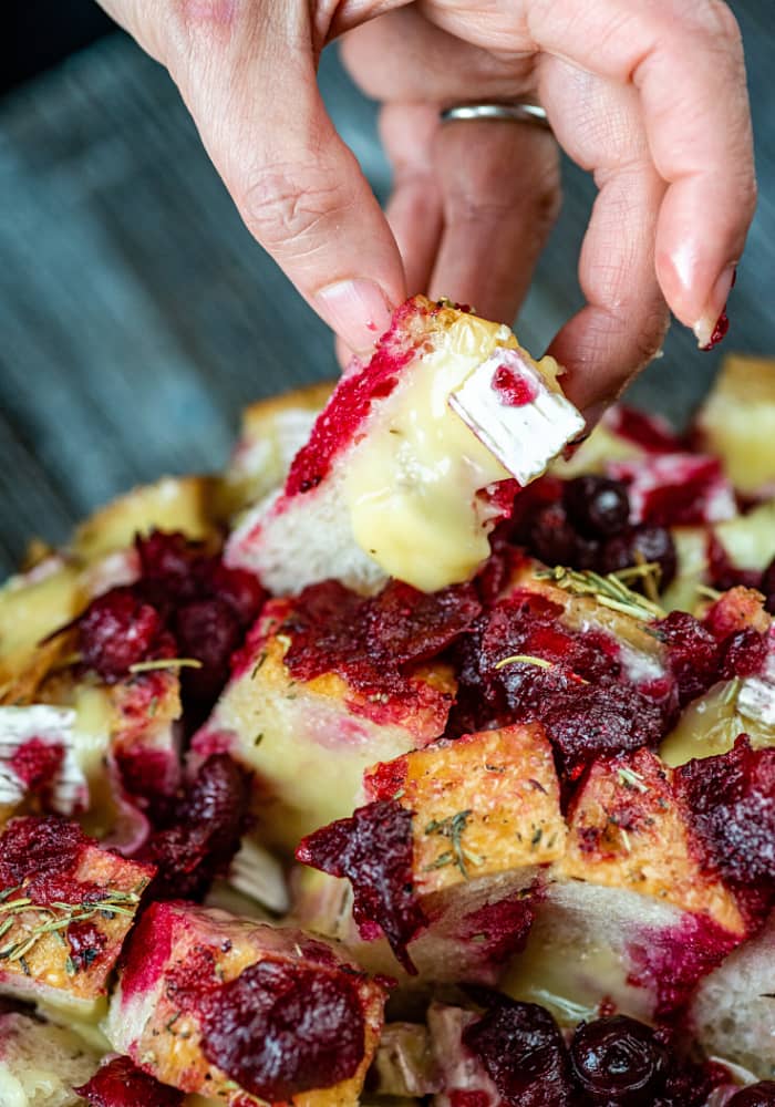 CRANBERRY BRIE PULL-APART BREAD