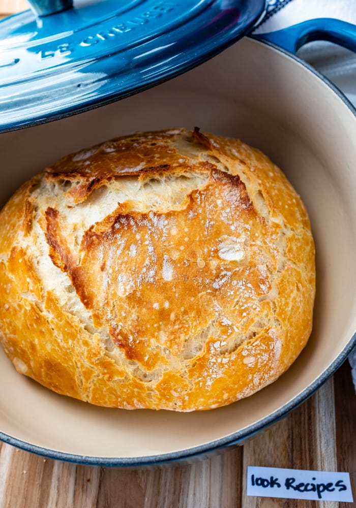 The BEST No Knead Bread Recipe Dutch Oven Bread 