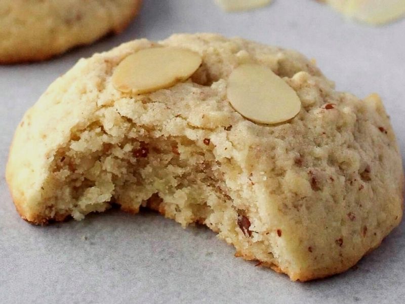 butter almond cookies