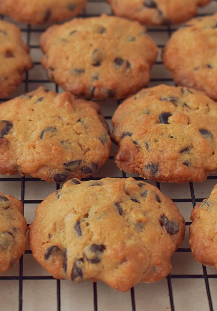 Easy Bisquick™ Chocolate Chip Cookies Recipe