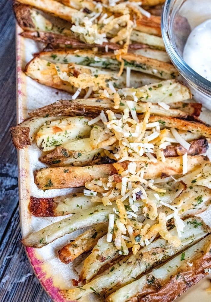 OVEN BAKED GARLIC AND PARMESAN FRIES