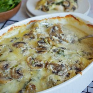 Chicken spinach and mushroom low carb oven dish