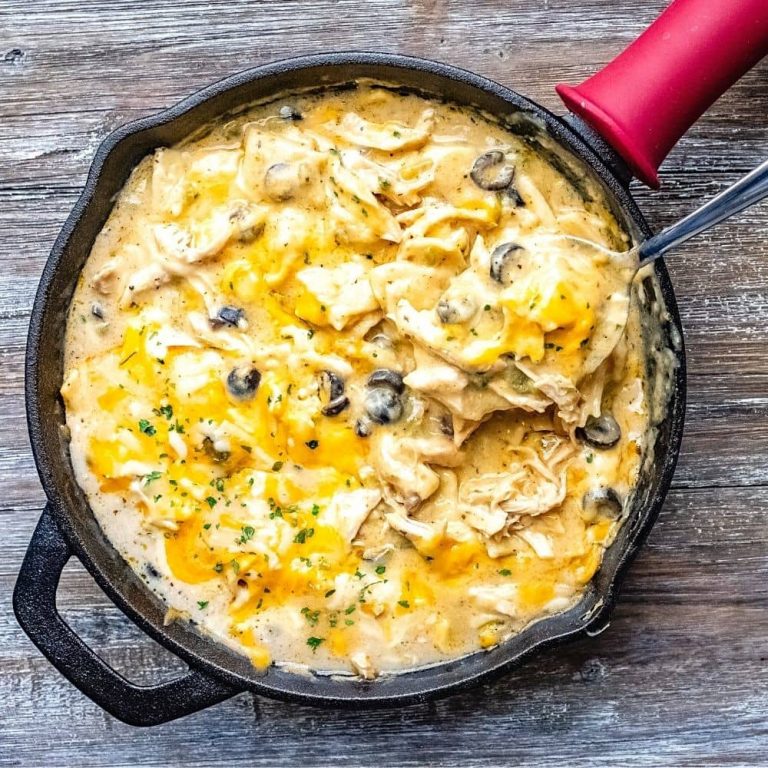 OnePan Sour Cream Chicken Enchilada Skillet Recipe