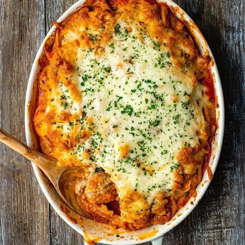 Paula Deen's Meatball Pasta Casserole : How to Make it...